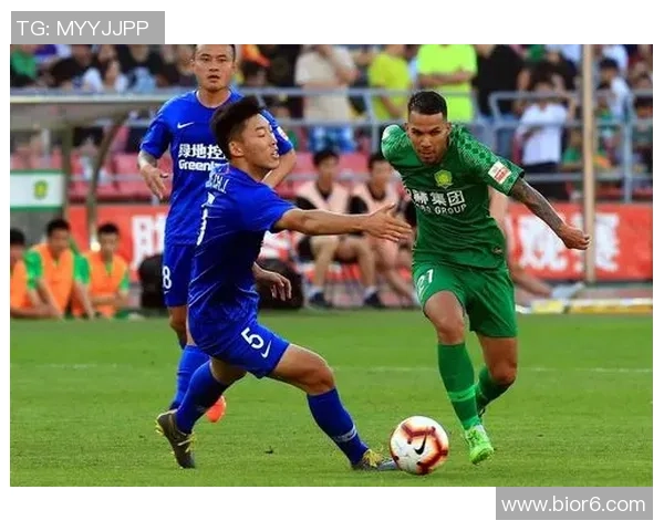 V5战队强势领跑世界冠军杯积分榜总积分达54分引发关注